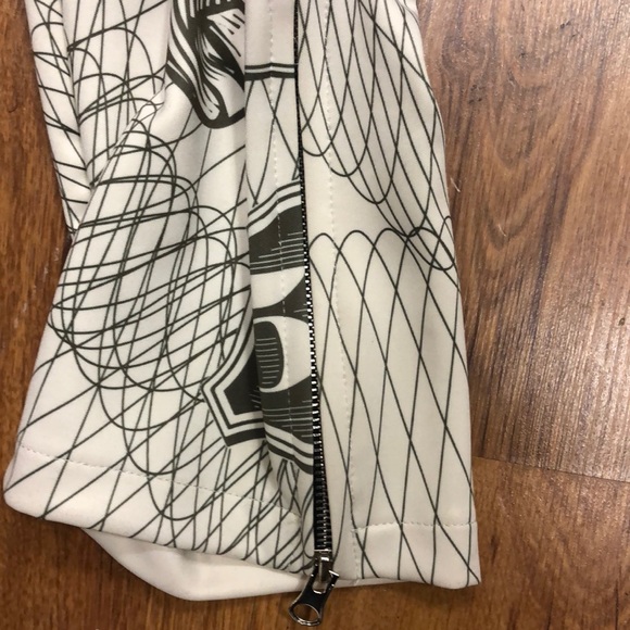 Cash money - Picture 3 of 4